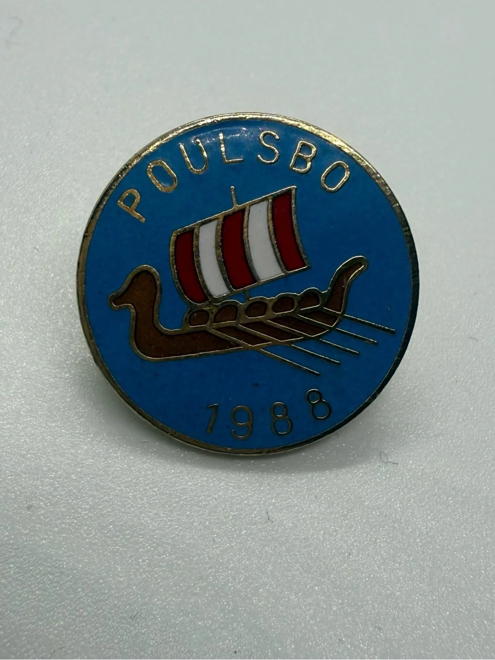 Vintage 1988 Poulsbo WA Viking Ship Enamel Lapel Pin